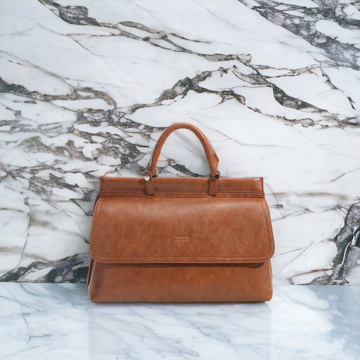 Fashionable and Versatile Retro Handbag